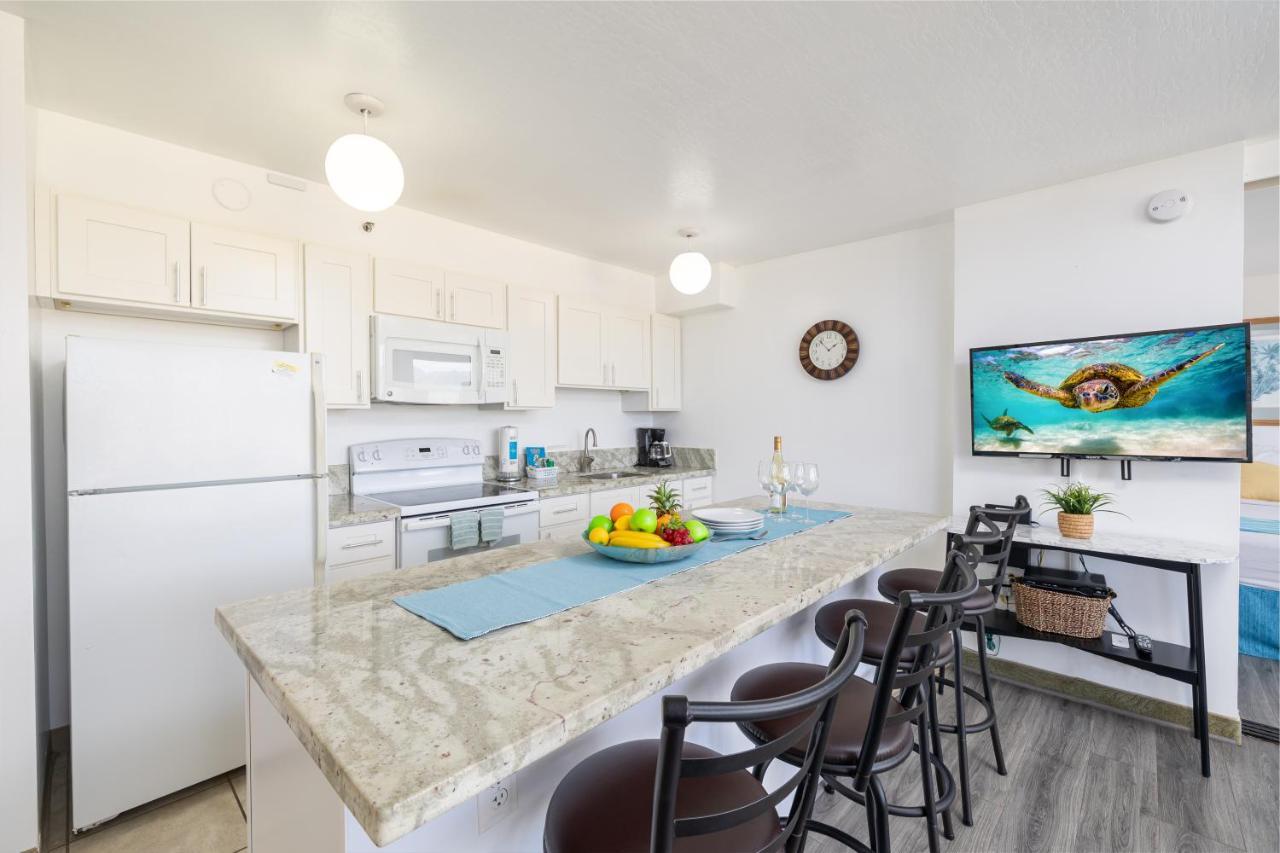 Waikiki Escapade Mountain Views Condo, Steps To Beach With Parking Perk Honolulu Zewnętrze zdjęcie