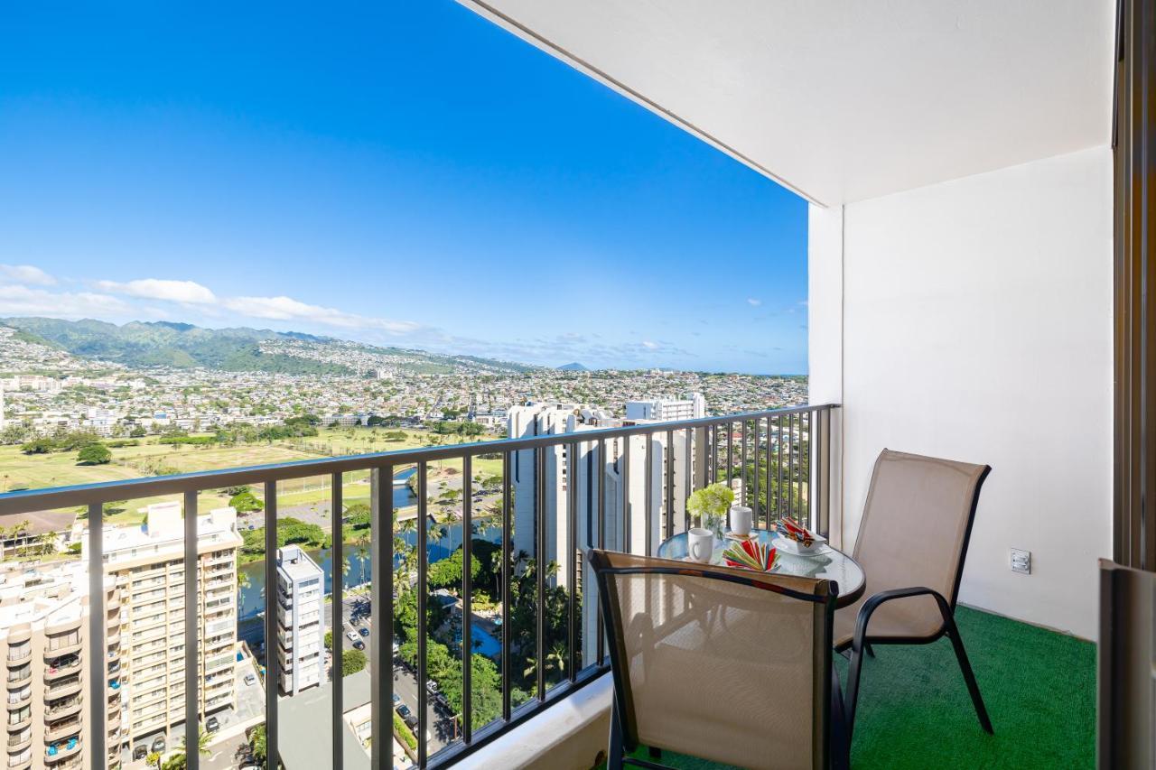 Waikiki Escapade Mountain Views Condo, Steps To Beach With Parking Perk Honolulu Zewnętrze zdjęcie