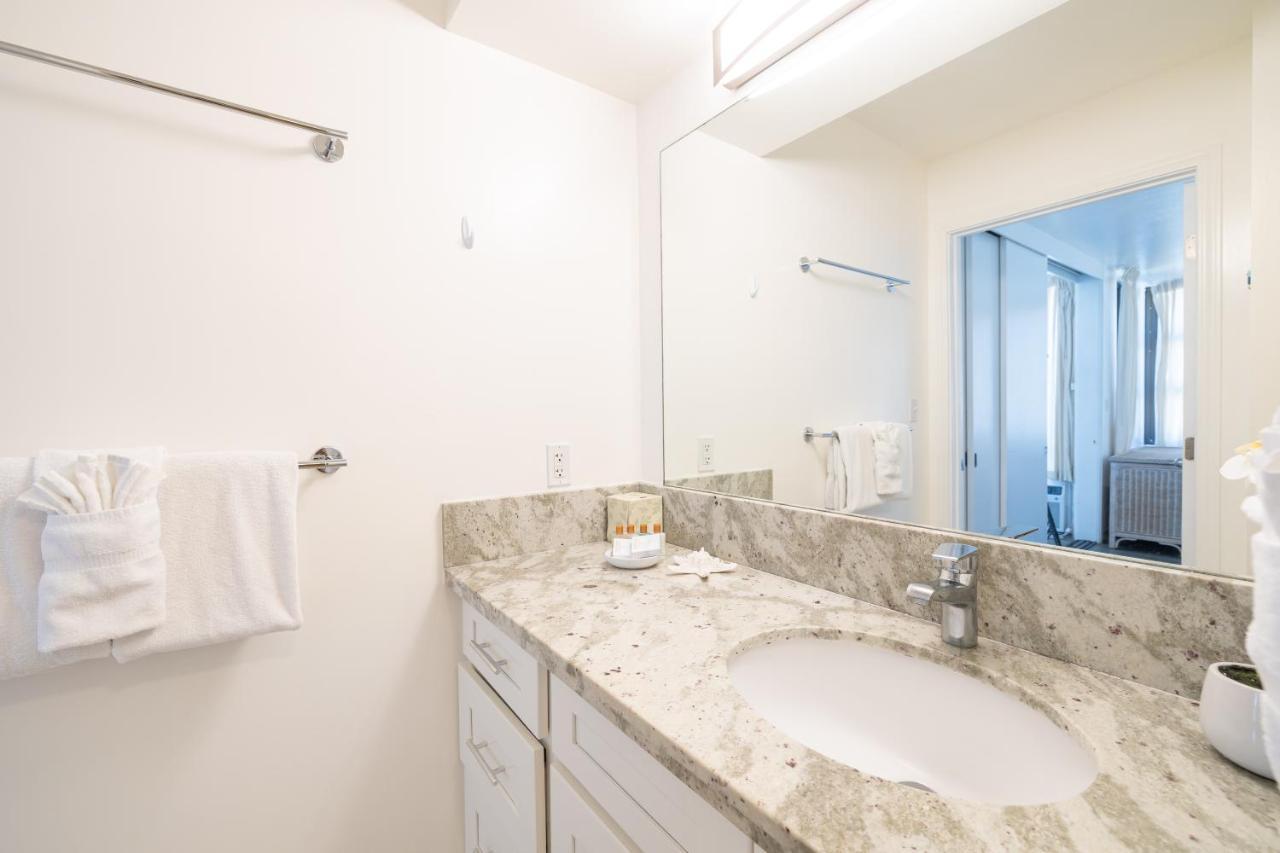 Waikiki Escapade Mountain Views Condo, Steps To Beach With Parking Perk Honolulu Zewnętrze zdjęcie