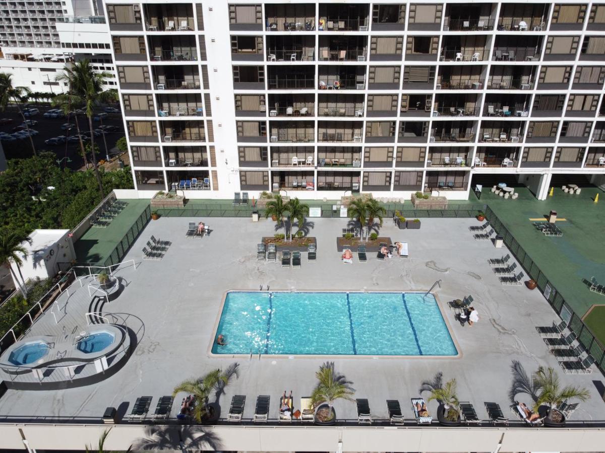 Waikiki Escapade Mountain Views Condo, Steps To Beach With Parking Perk Honolulu Zewnętrze zdjęcie