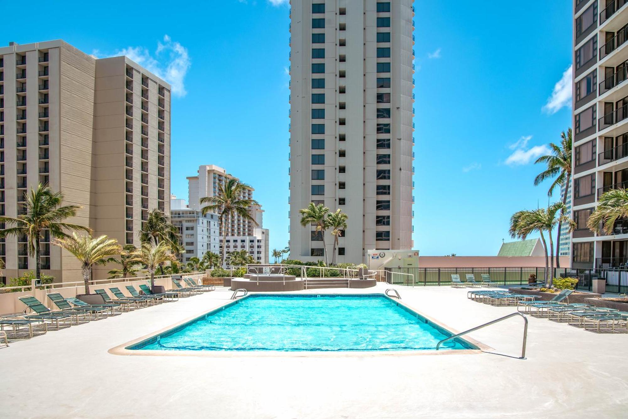 Waikiki Escapade Mountain Views Condo, Steps To Beach With Parking Perk Honolulu Zewnętrze zdjęcie