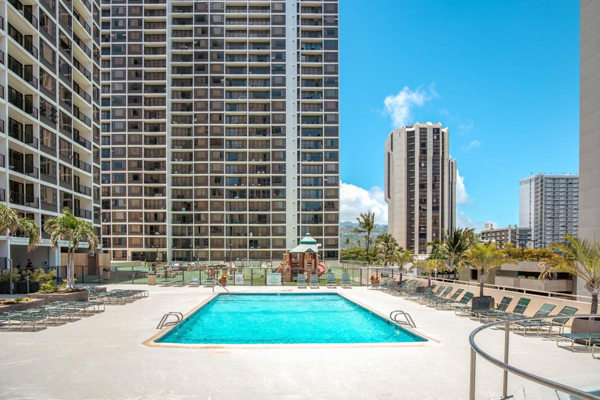 Waikiki Escapade Mountain Views Condo, Steps To Beach With Parking Perk Honolulu Zewnętrze zdjęcie